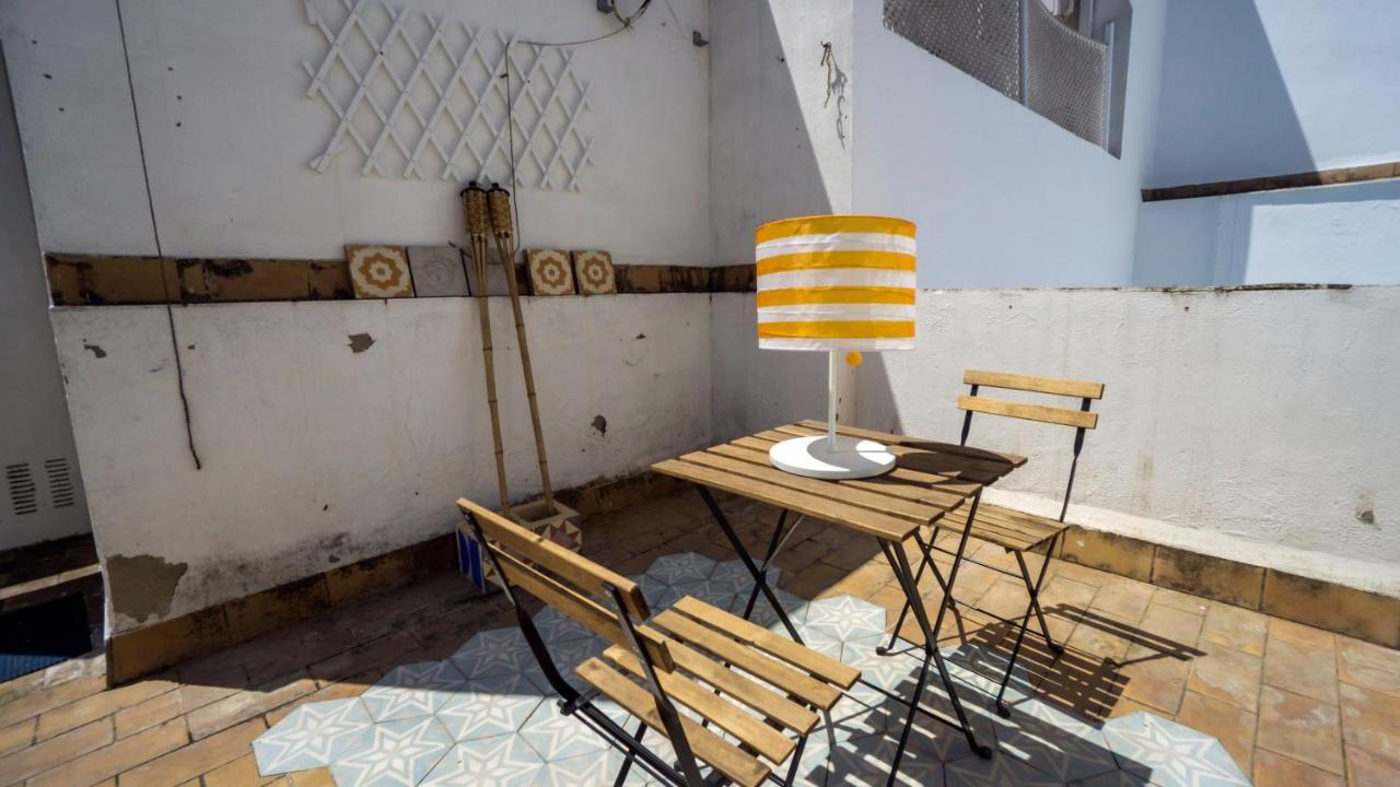 Rentalsevilla Feria Duplex Con Terraza Seville Exterior photo